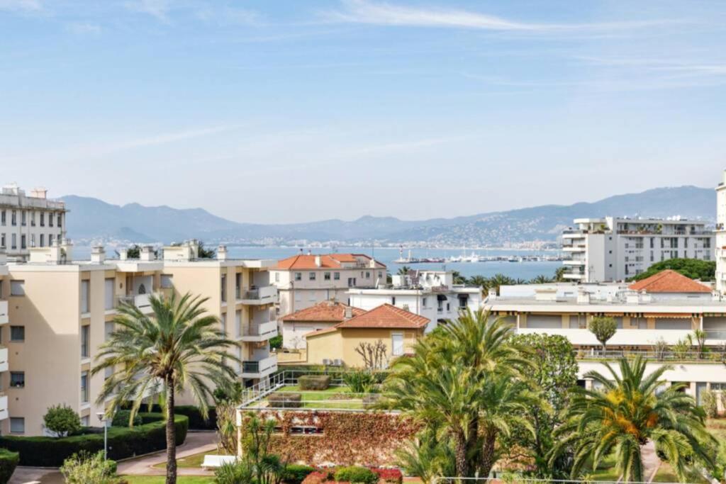 Appartement Spacieux Avec Vue Mer Proche Du Centre Cannes Ngoại thất bức ảnh